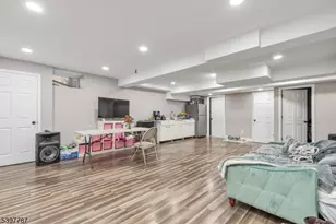 126 N 13th St, Kenilworth, NJ 07033 - Photo 17