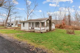 4 Woodlawn Ave, Frankford Township, NJ 07826 - Photo 1