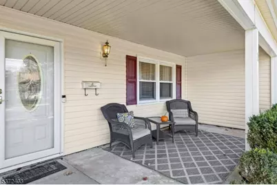 7 Concord Dr, Franklin Township, NJ 08873 - Photo 5