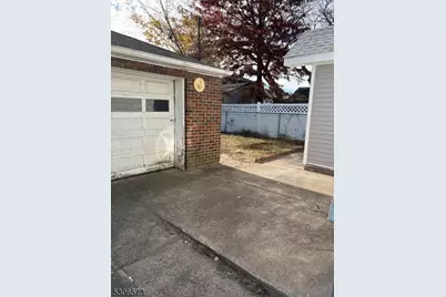 23 Barrington Ave, Clifton, NJ 07011 - Photo 3