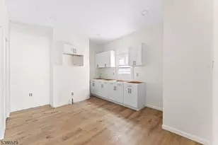 585 McChesney St, Orange, NJ 07050 - Photo 13