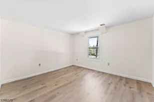 585 McChesney St, Orange, NJ 07050 - Photo 25