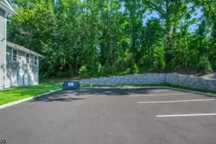 55 Gingerbread Castle Rd, Hamburg, NJ 07419 - Photo 3