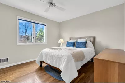 1 Holmes Ct, Bridgewater, NJ 08807 - Photo 27