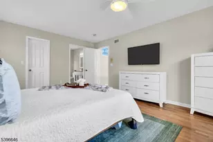 1 Holmes Ct, Bridgewater, NJ 08807 - Photo 21