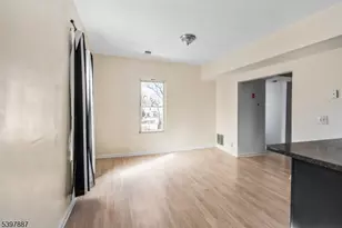 76 N 17th St, East Orange, NJ 07017 - Photo 9