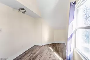 76 N 17th St, East Orange, NJ 07017 - Photo 27