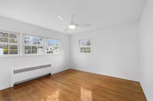 4 Leslie Ave, Florham Park, NJ 07932 - Photo 25