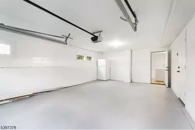 4 Leslie Ave, Florham Park, NJ 07932 - Photo 33