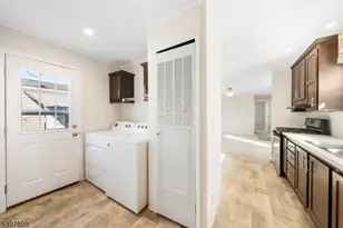 225 Albert St, Lodi, NJ 07644 - Photo 13