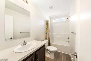 225 Albert St, Lodi, NJ 07644 - Photo 17