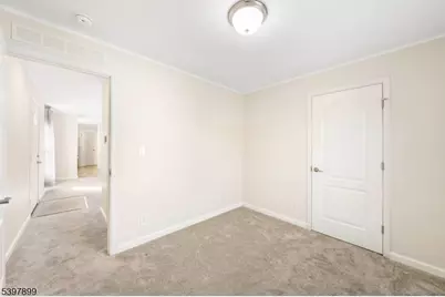 225 Albert St, Lodi, NJ 07644 - Photo 19