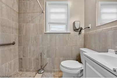 160 Bloomfield Ave, Verona, NJ 07044 - Photo 15