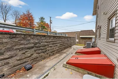 160 Bloomfield Ave, Verona, NJ 07044 - Photo 33