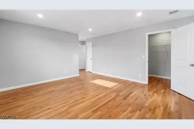 591 S 18th St, Newark, NJ 07103 - Photo 11