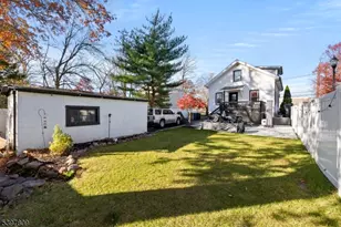 123 Elizabeth St, South Bound Brook Boro, NJ 08880 - Photo 19