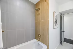 28 Brattle St, Ewing Township, NJ 08824 - Photo 23