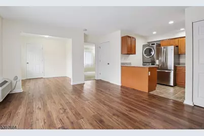 17 Norwich Pl #17, Franklin Township, NJ 08873 - Photo 1