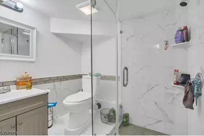 26 Center Oak Ave, Lawnside Boro, NJ 08045 - Photo 7