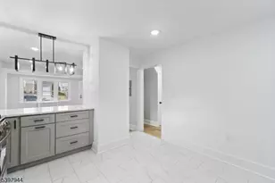 326 Ogden St, Orange, NJ 07050 - Photo 25