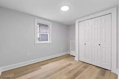 326 Ogden St, Orange, NJ 07050 - Photo 11