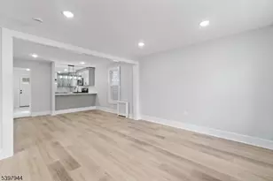 326 Ogden St, Orange, NJ 07050 - Photo 17