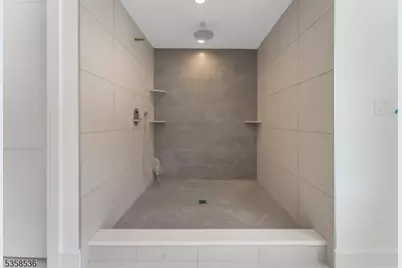 4 Spring Ct, Lopatcong Township, NJ 08865 - Photo 11