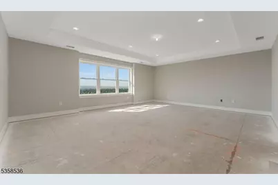 4 Spring Ct, Lopatcong Township, NJ 08865 - Photo 15