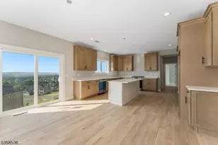 4 Spring Ct, Lopatcong Township, NJ 08865 - Photo 3