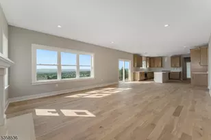 4 Spring Ct, Lopatcong Township, NJ 08865 - Photo 9