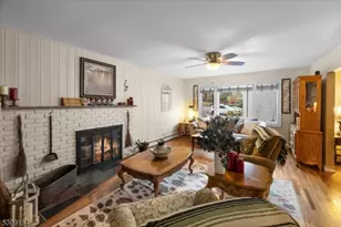 53 Pequot Rd, Ringwood, NJ 07456 - Photo 9