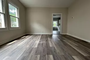 135 W Chrystal St, Dover, NJ 07801 - Photo 9