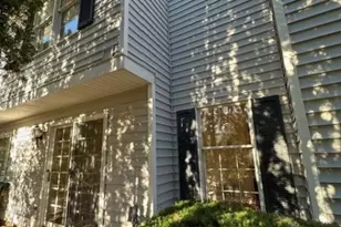 257 Kingbird Ct, Readington, NJ 08887 - Photo 3