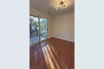 257 Kingbird Ct, Readington, NJ 08887 - Photo 5