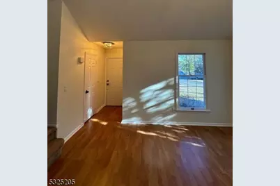 257 Kingbird Ct, Readington, NJ 08887 - Photo 7