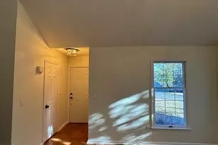 257 Kingbird Ct, Readington, NJ 08887 - Photo 7