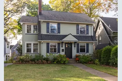 36 Clarendon Pl, Bloomfield, NJ 07003 - Photo 1