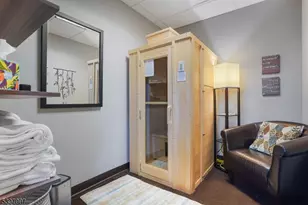 10 E Willow St, Millburn, NJ 07041 - Photo 29