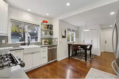 337 Diamond Bridge Ave, Hawthorne, NJ 07506 - Photo 11