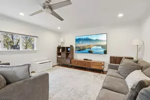 337 Diamond Bridge Ave, Hawthorne, NJ 07506 - Photo 17