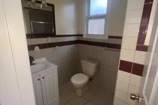 32 Rosehill Pl, Irvington, NJ 07111 - Photo 7