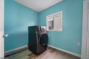 21 Helen, Moonachie, NJ 07074 - Photo 13