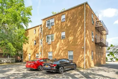 377 Park St, Hackensack, NJ 07601 - Photo 19