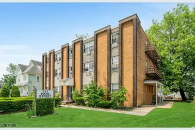 377 Park St, Hackensack, NJ 07601 - Photo 3