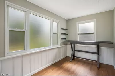 16 Pleasant Ave, Belleville, NJ 07109 - Photo 5