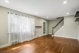 16 Pleasant Ave, Belleville, NJ 07109 - Photo 9