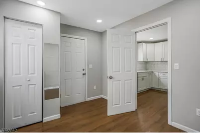 16 Pleasant Ave, Belleville, NJ 07109 - Photo 17