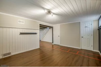 16 Pleasant Ave, Belleville, NJ 07109 - Photo 31