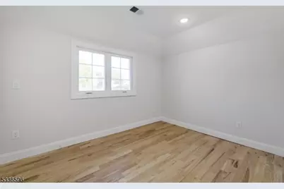 401 Franklin St, Unit 2, Bloomfield, NJ 07003 - Photo 11