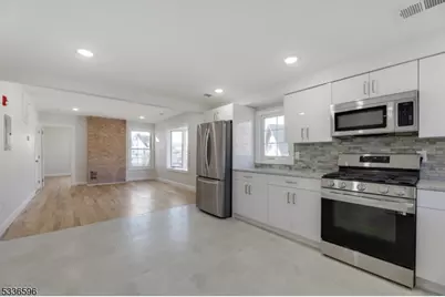 401 Franklin St, Unit 2, Bloomfield, NJ 07003 - Photo 3